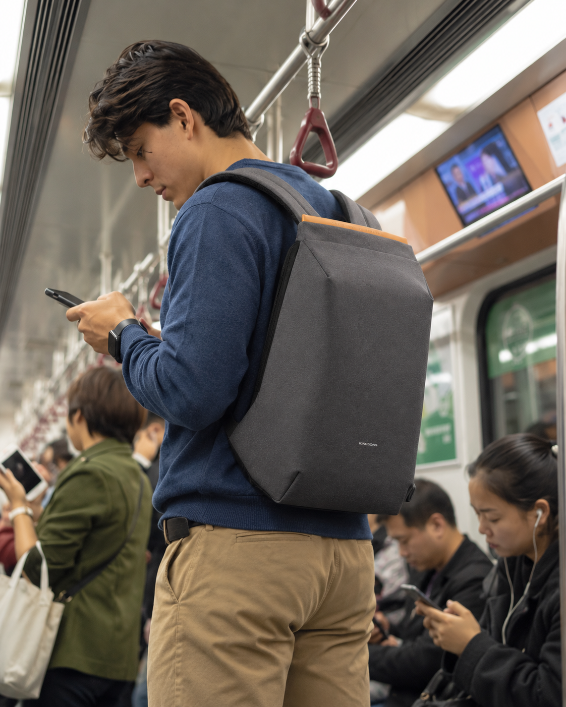 AeroCarry Anti-Theft Backpack